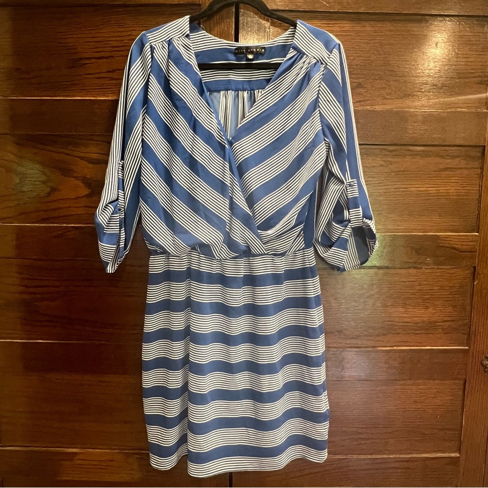 ✅ City Studio size large Striped royal Blue White 3/4 Sleeve Dress faux wrap GUC